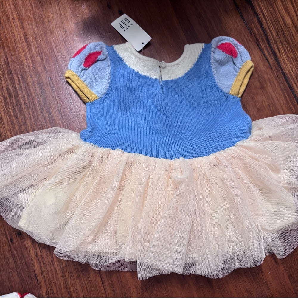 Baby GAP Disney Snow White dress size 0-3 months - Picture 3 of 3